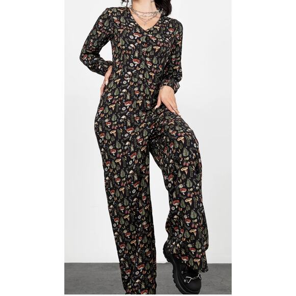 Disturbia Women’s Luthien Long Sleeve Jumpsuit Size US 14 - Picture 1 of 11
